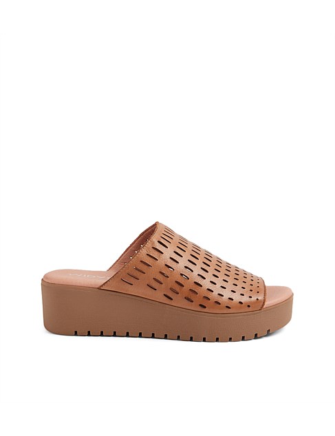 Ozele Dark Tan Light Choc Leather Slides