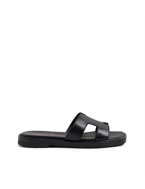 Tatella Black Leather Slides