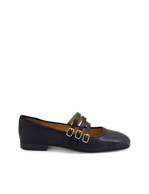 Paet Black Leather Flat Shoes