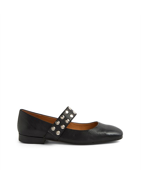 Paylah Black Leather Flat Shoes