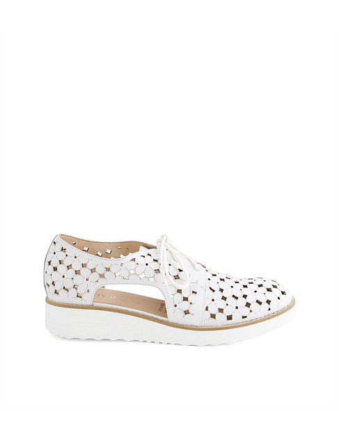 Otyal White Leather Lace Up Flats