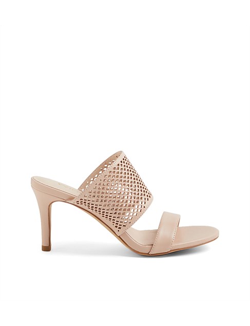 Noya Nude Leather Sandals