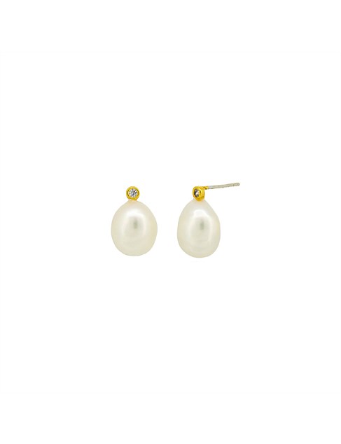 CIRCE PEARL STUD EARRINGS