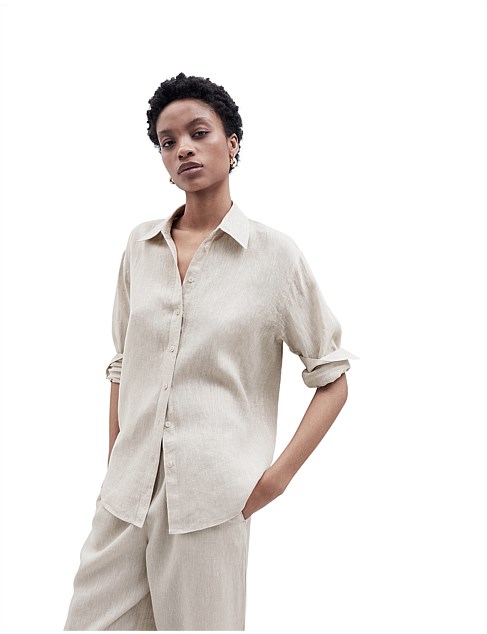 THE CLASSIC LINEN SHIRT