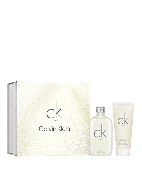 CK One Gift Set