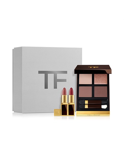 Tom Ford Runway Set