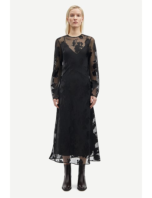 SAMADELEINE EMBROIDERED MAXI DRESS