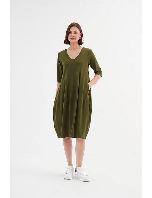 V NECK DIAGONAL SEAM DRESS