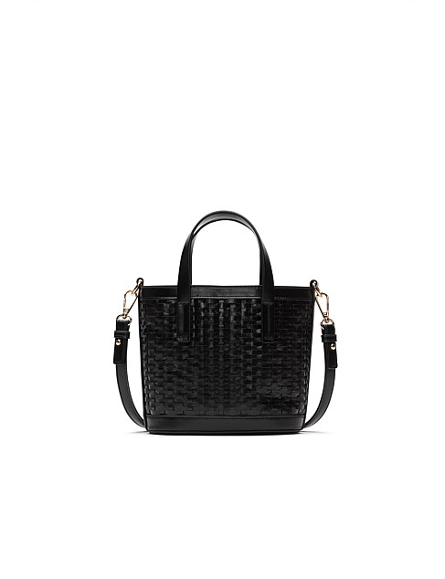 WOVEN BASKET CROSSBODY BAG