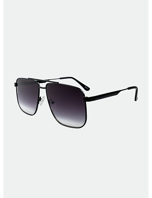 SORRENTO SUNGLASSES BLACK/ SMOKE FADE