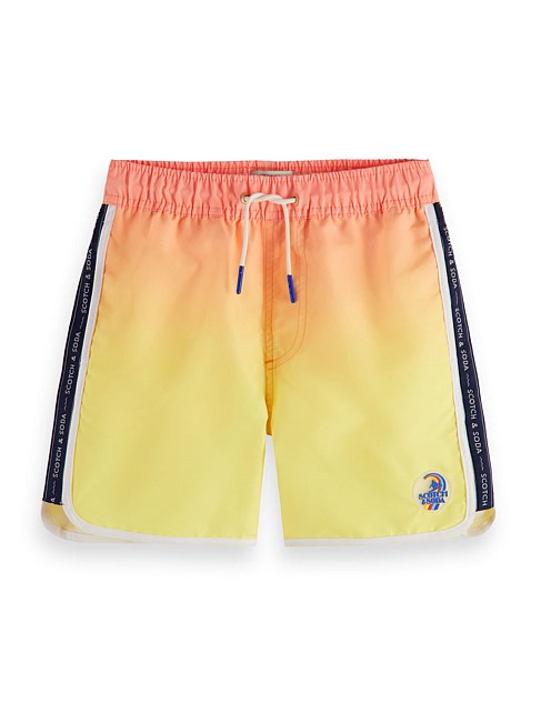 Mid-length Magic swimshorts