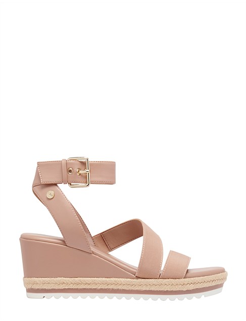 PLIA WEDGE