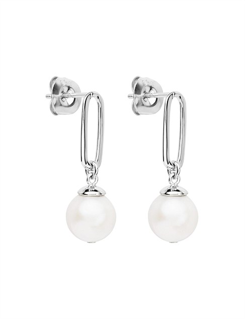 ENCHANTRESS PEARL DROP EARRINGS