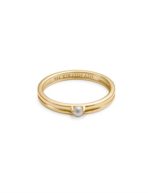 SOLACE PEARL RING