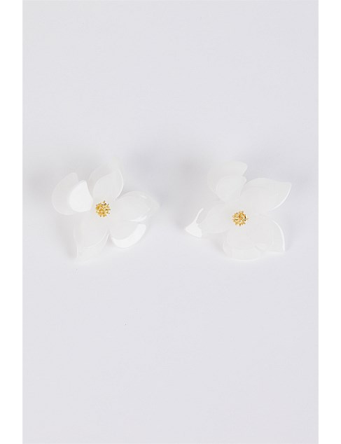 PALOMA RESIN FLOWER STUD EARRINGS