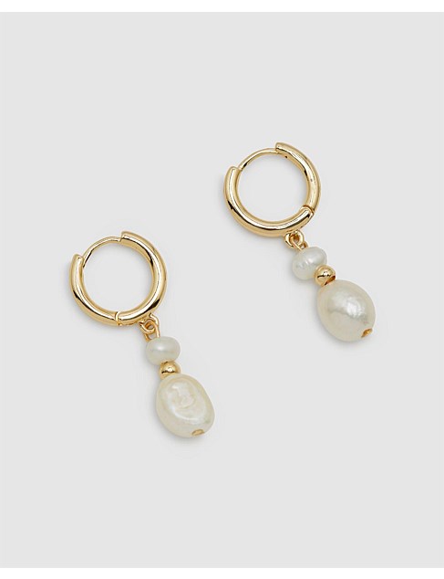 TIA PEARL & HOOP EARRING