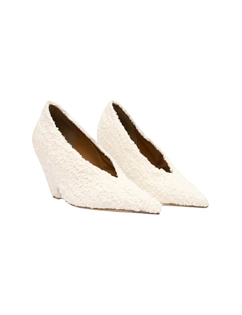 Rhys Boucle Pump