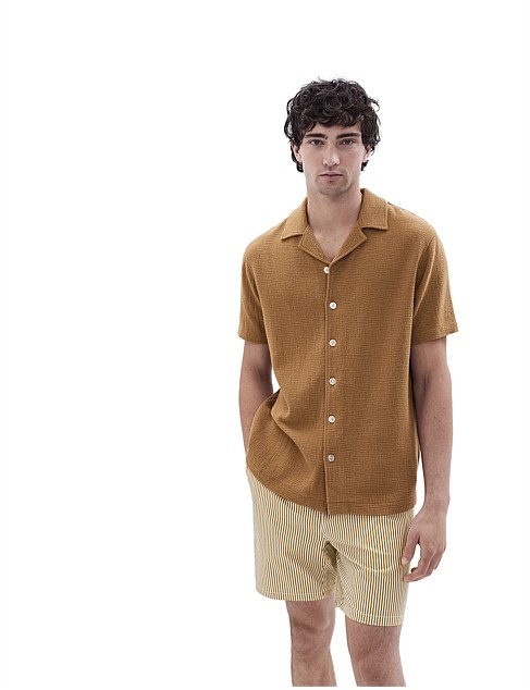 TEXTURED S/S REGULAR FIT SHIRT