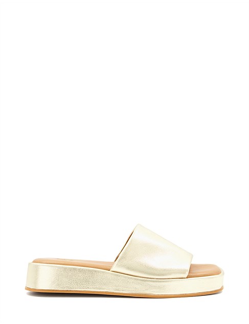 LARLEY T SANDAL