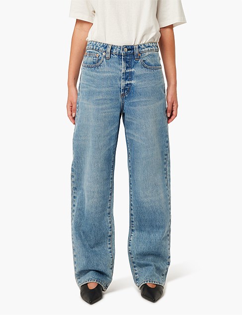 ONE SLOUCH JEAN