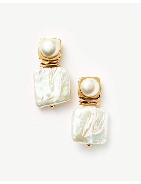 SQUARE PEARL STATEMENT STUD EARRINGS