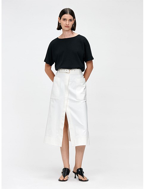 BOAT NECK CROPPED TEE