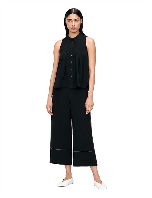 TEXTURED VOILE SLEEVELESS SHIRT