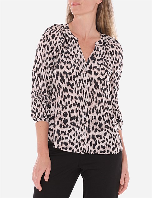 ANIMAL PRINT BUTTON THRU TOP