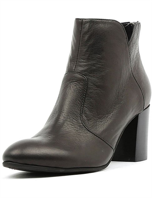 Midas - Utterly Black Leather Ankle Boots