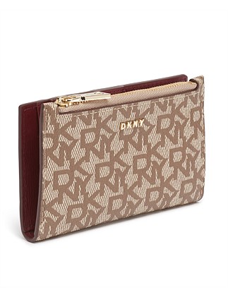 dkny bryant bifold card holder