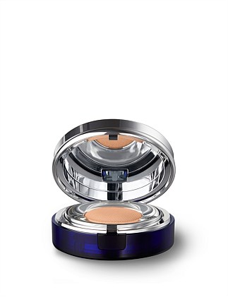 Skin Caviar Essence in Foundation SPF 25