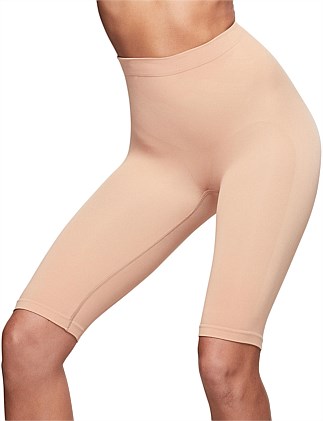 SEAMLESS SCULPTING SHORT ABOVE THE KNEE OCHRE