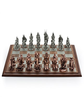 Lord of the Rings War of the Rings ¿ Chess Set