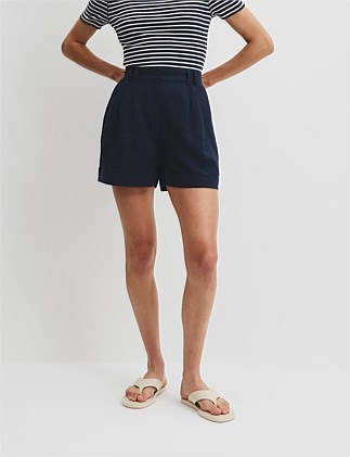 Organically Grown Linen Tuck Front Short