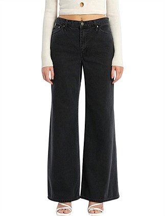 Petite Carly Wide Leg Jean