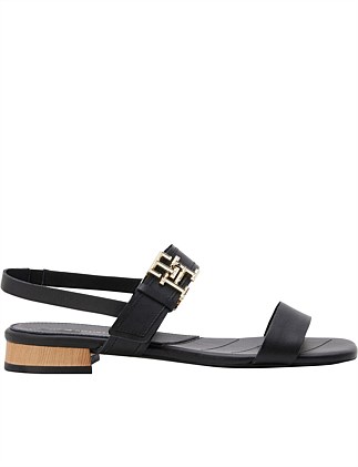 WOMEN'S HARDWARE FLAT SANDAL SANDAL