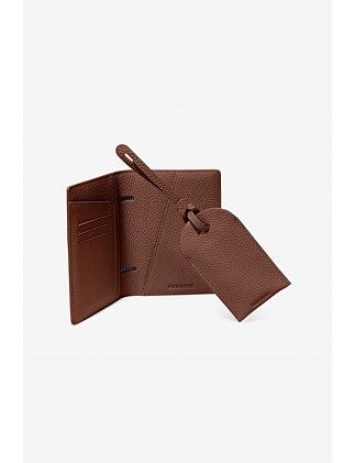 Hale luggage tag & Earle passport holder set Chestnut