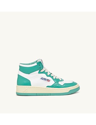 WOMEN'S MEDALIST MID SNEAKER