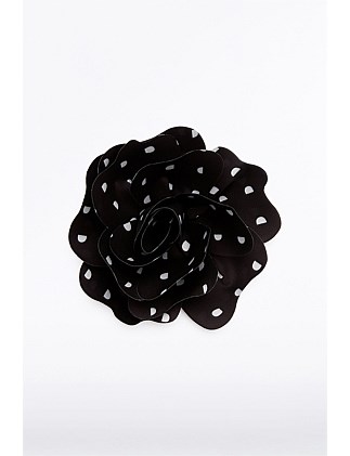 BLACK C SPOT FIORE BROOCH