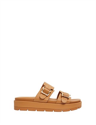 FICTION FLAT SANDAL