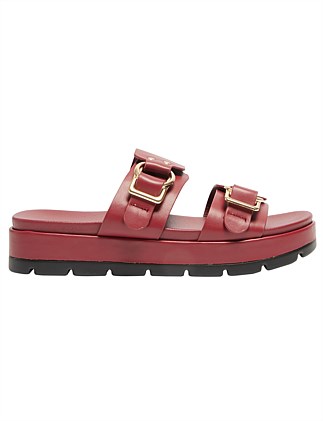 FICTION FLAT SANDAL