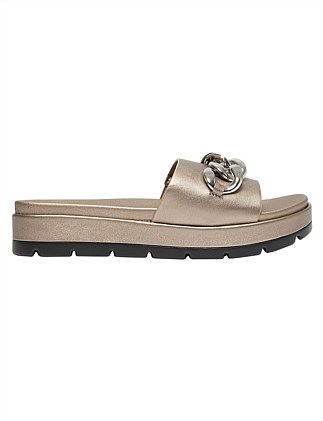 FIONA FLAT SANDAL