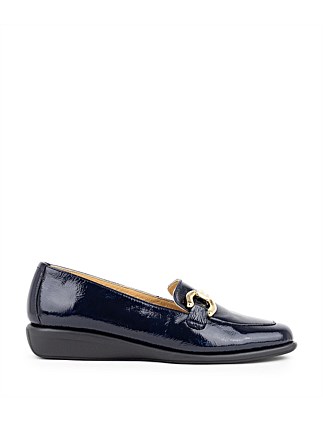 GWEN COMFORT LOAFER WITH TRIM