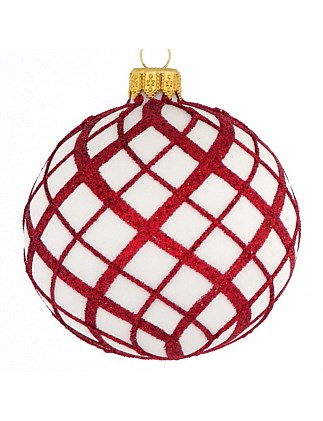 8cm White European Glass Bauble with Red Net