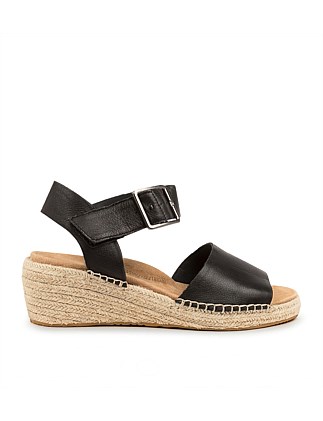 Kraig XF Black Leather Sandals