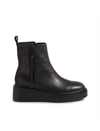 Seddry Black Leather Ankle Boots