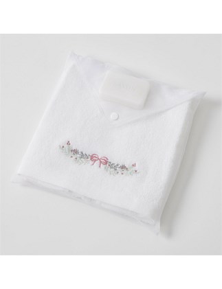 Christmas Garland Hand Towel & Soap in Organza Bag