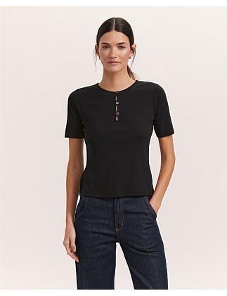 FLEUR BUTTON TEE