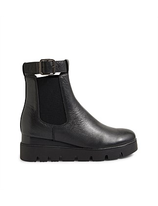 Rwamba Black Leather Chelsea Boots