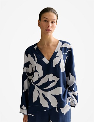 Palm Border Popover V Neck Blouse